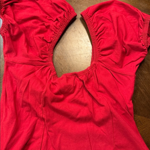 Vixen by Micheline Pitt Red Gathered Top - Picture 3 of 3